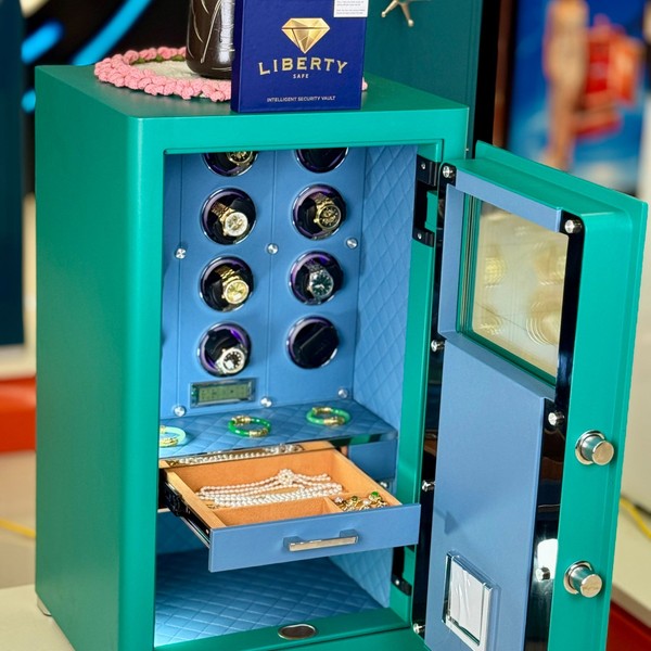 Két sắt đồng hồ Liberty LB1000 Pro 12 Watch Winder
