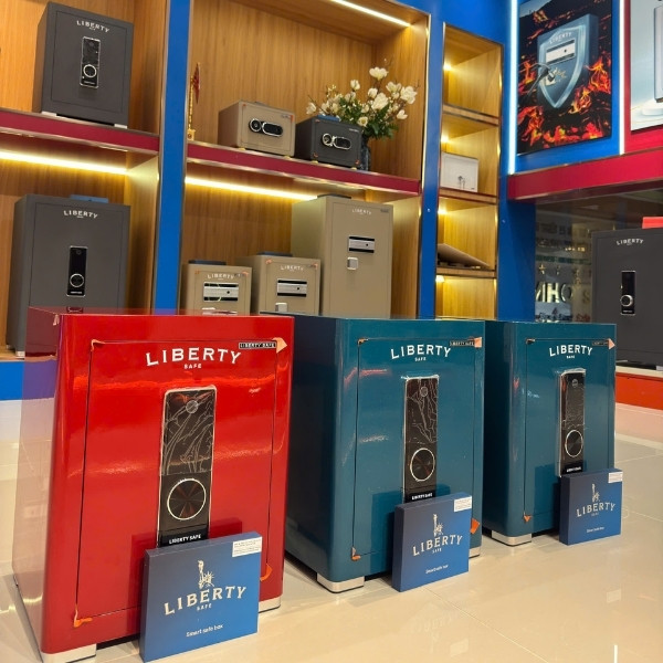 Két sắt Liberty LB50 Pro Màu Xanh