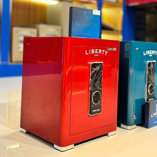 Két sắt Liberty LB50 Pro Màu đỏ