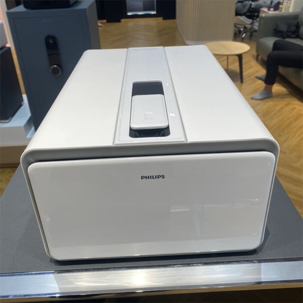 Két sắt Philips SBX101